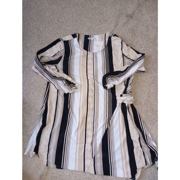 Cato Tops - Women's NWT Cato Tunic Top 14/16